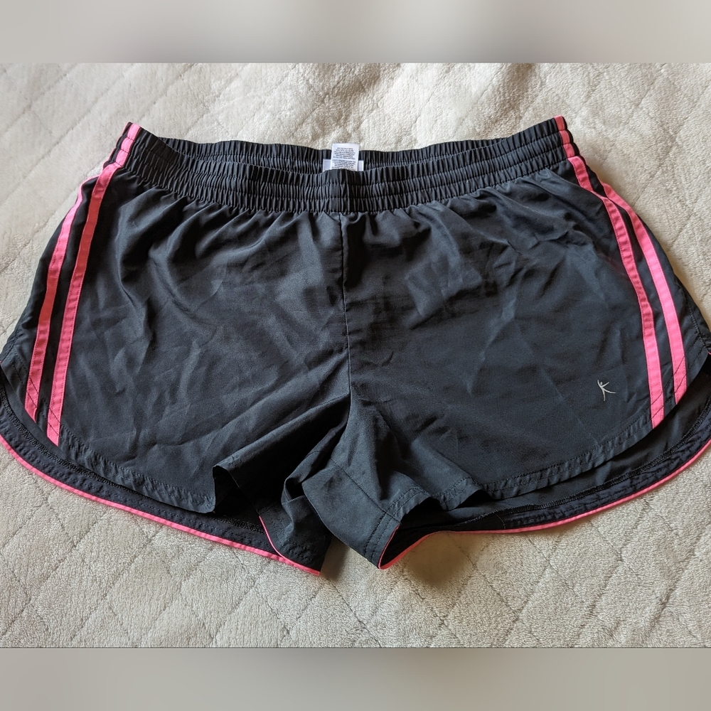 Activity wear shorts